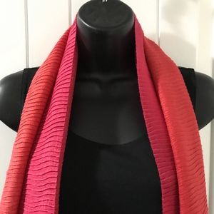 Sunset Wave Fringe Scarf-NWT
